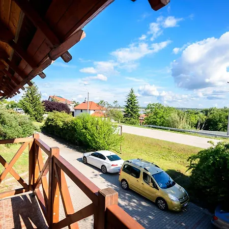 Motel Tekergo Es Etterem *