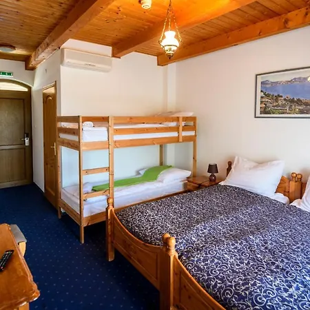 Motel Tekergo Es Etterem