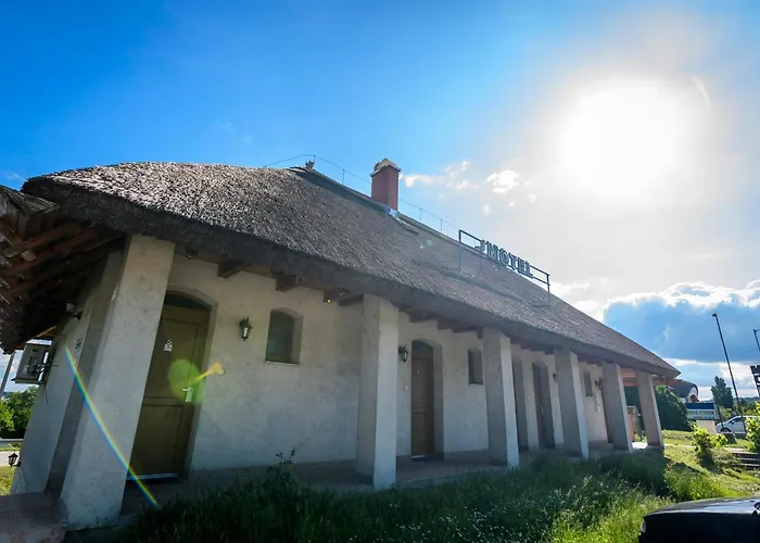 流浪汉汽车旅馆及餐厅 汽车旅馆